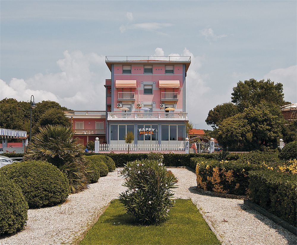 Hotel Happy Marina di Pietrasanta Exterior foto